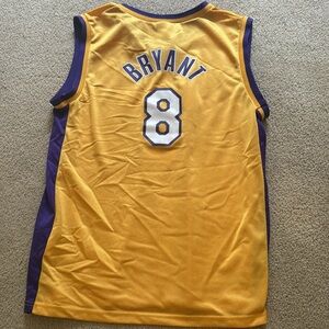 Kobe Bryant Jersey (Mint condition) AUTHENTIC